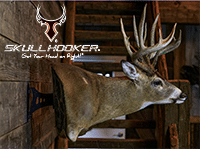 Skull Hooker Single Shoulder Mount